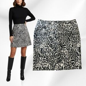 Worthington Grey Leopard Straight Skirt Size 12